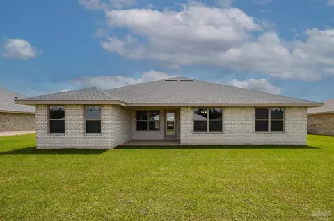 Exterior - 6190 Pineapple Dr, Milton, FL 32570 photo 2 of 3