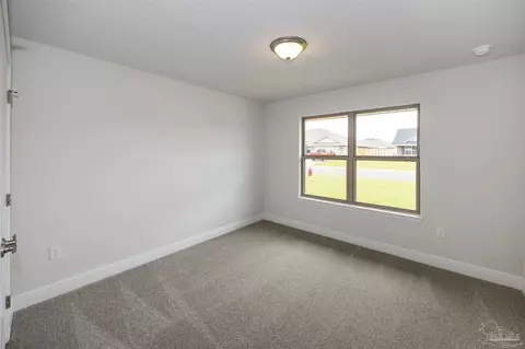 Bedroom - 6190 Pineapple Dr, Milton, FL 32570 photo 4 of 5