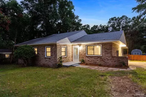 308 Brackin St, Crestview, FL 32539