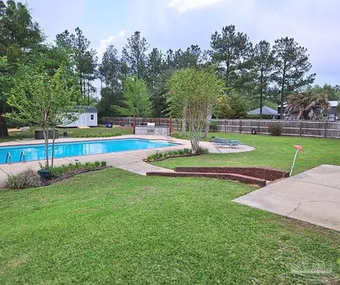 2752 Wallace Lake Rd, Pace, FL 32571 photo 4
