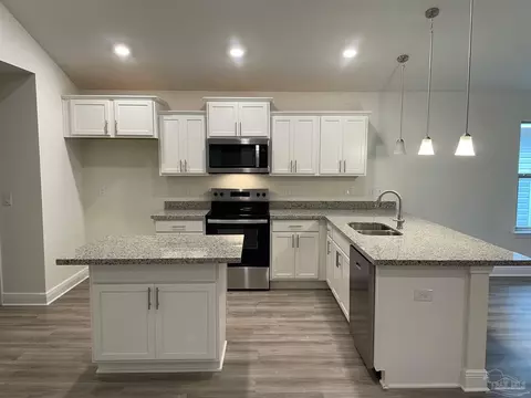 5447 Cherub Cir, Milton, FL 32583 photo 4