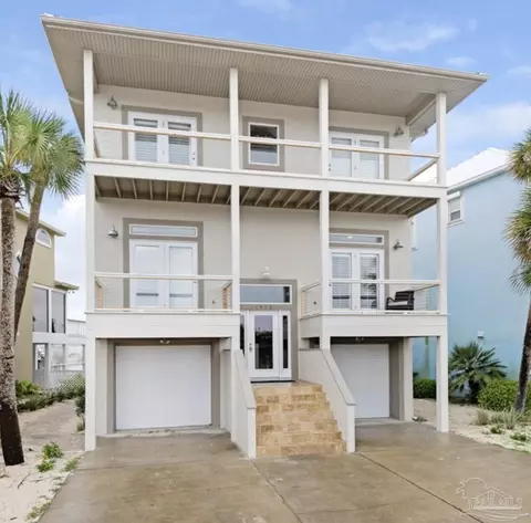 1452 Homeport Dr, Navarre Beach, FL 32566