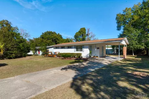 5430 Thornhill Rd, Pensacola, FL 32503