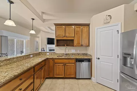 6150 Brickhill Ct, Crestview, FL 32536 photo 11