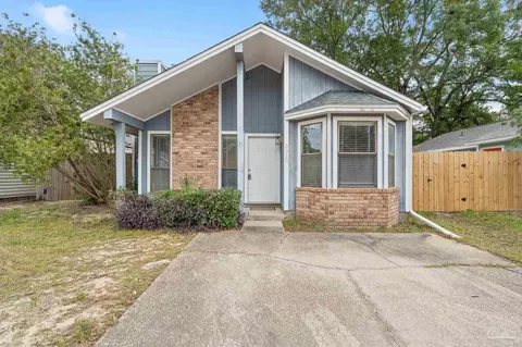 3010 Pickford Pl, Pensacola, FL 32503