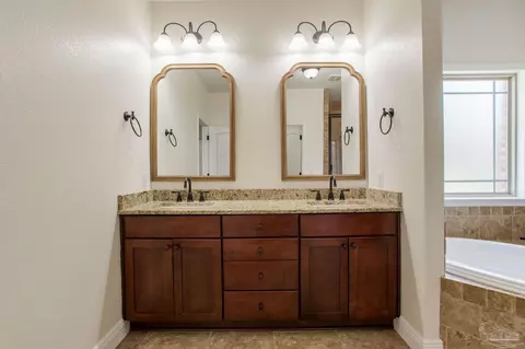 Bath - 5342 Southlake Dr, Pace, FL 32571 photo 3 of 10