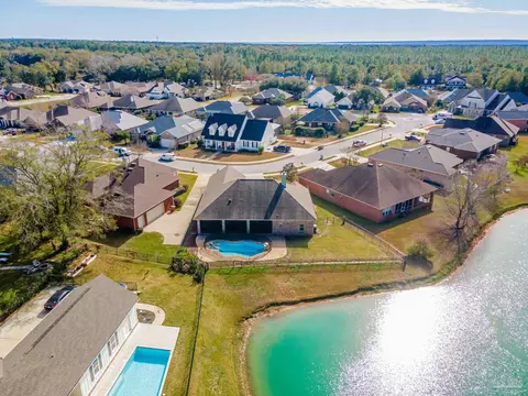 View/Area - 5342 Southlake Dr, Pace, FL 32571 photo 2 of 5