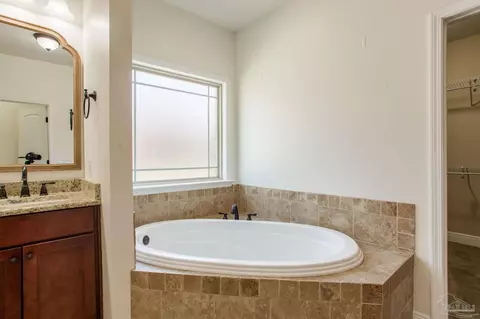 Bath - 5342 Southlake Dr, Pace, FL 32571 photo 4 of 10