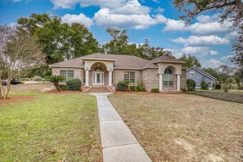 8601 Winding Ln, Pensacola, FL 32514
