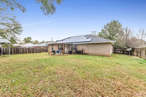Exterior - 6543 Eagle Crest Dr, Milton, FL 32570 photo 1 of 3