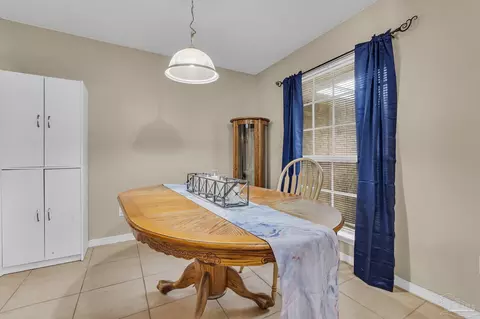 Dining - 6543 Eagle Crest Dr, Milton, FL 32570 photo 1 of 2