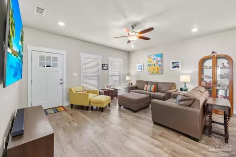 2964 N 18th Ave, Milton, FL 32583 photo 6