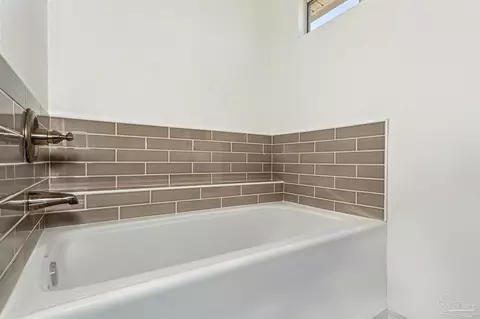 Bath - 3503 Ashmore Ln, Pace, FL 32571 photo 4 of 6