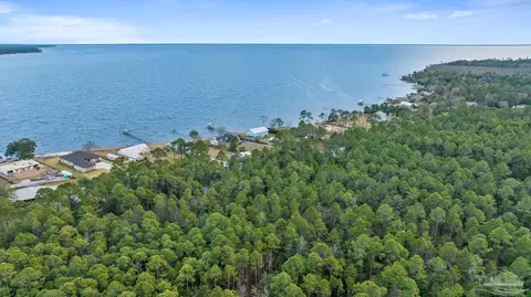 2151 Copelare Dr, Milton, FL 32583 photo 11