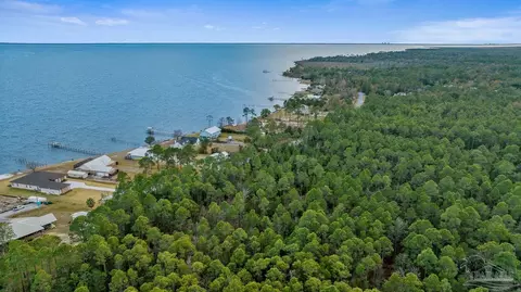 2151 Copelare Dr, Milton, FL 32583 photo 12