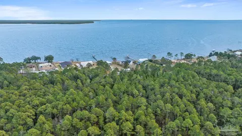 2151 Copelare Dr, Milton, FL 32583 photo 10
