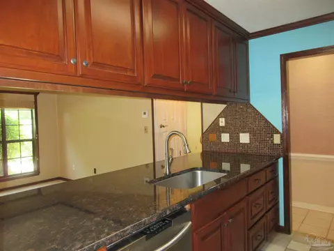 Kitchen - 4653 Briaroak Dr, Pace, FL 32571 photo 6 of 6