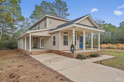 2978 N 35th Ave, Milton, FL 32583