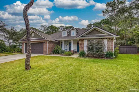5550 N Shore Rd, Pensacola, FL 32507