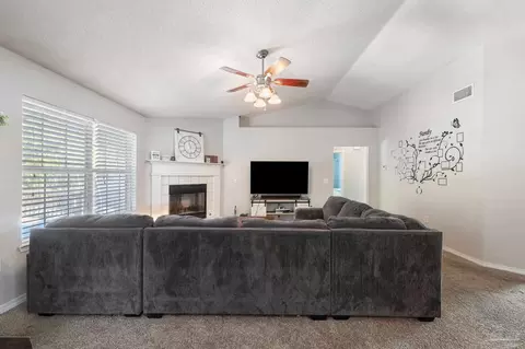 Living - 4874 Jaimee Leigh Dr, Milton, FL 32570 photo 1 of 3