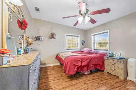 Bedroom - 751 Archer Rd, Cantonment, FL 32533 photo 2 of 7