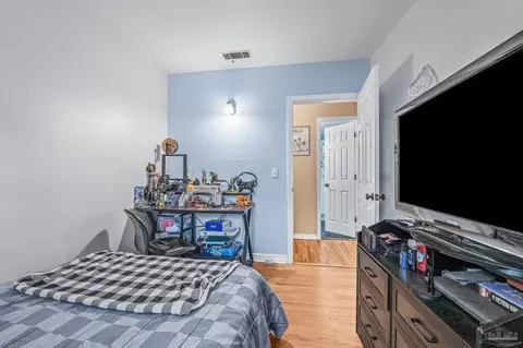 Bedroom - 751 Archer Rd, Cantonment, FL 32533 photo 5 of 7