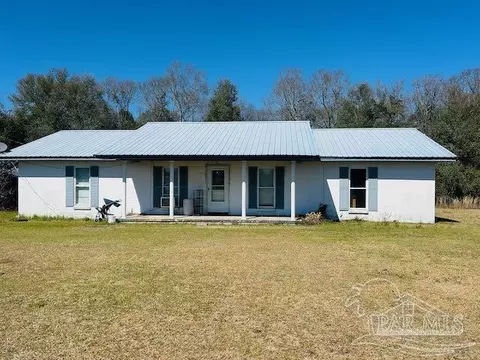 3390 W Hwy 4, Century, FL 32535
