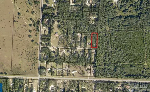8686 Fields Rd, Milton, FL 32583 photo 3