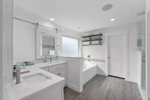 Bath - 6104 Stonechase Blvd, Pace, FL 32571 photo 1 of 6