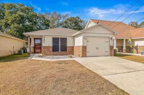 10561 Senegal Dr, Pensacola, FL 32534