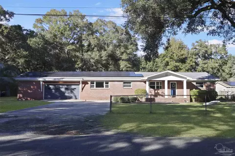 4600 Sierra Dr, Pensacola, FL 32526