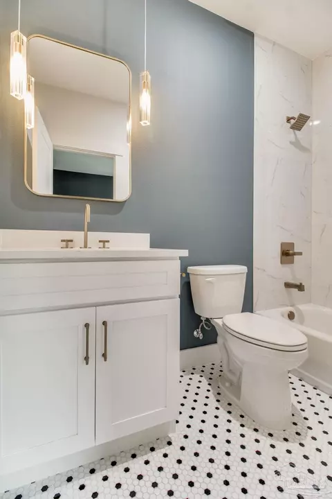 608 E Leonard #A & B, Pensacola, FL 32503