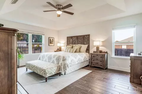 Bedroom - 2854 Wallace Lake Rd, Pace, FL 32571 photo 1 of 10