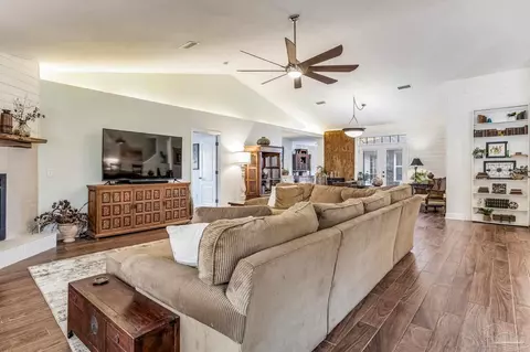 Living - 2854 Wallace Lake Rd, Pace, FL 32571 photo 3 of 5