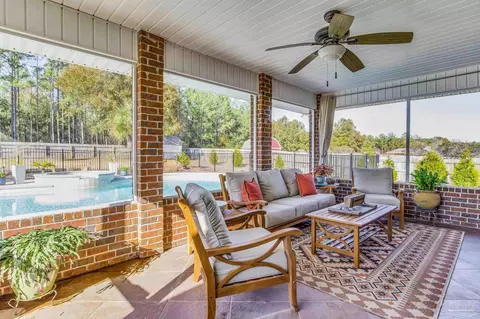 Exterior - 2854 Wallace Lake Rd, Pace, FL 32571 photo 7 of 20