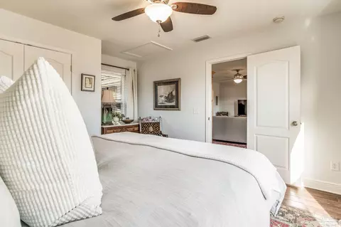 Bedroom - 2854 Wallace Lake Rd, Pace, FL 32571 photo 8 of 10