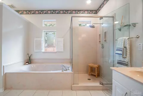 Bath - 5268 Rowe Trl, Pace, FL 32571 photo 1 of 5