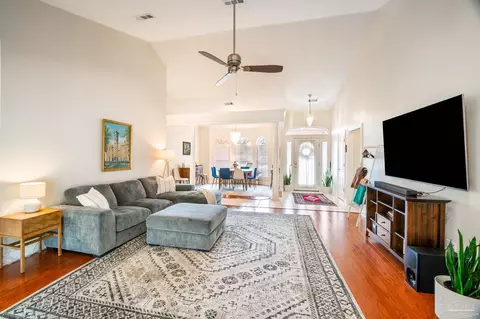 Entry Way - 5268 Rowe Trl, Pace, FL 32571 photo 2 of 2