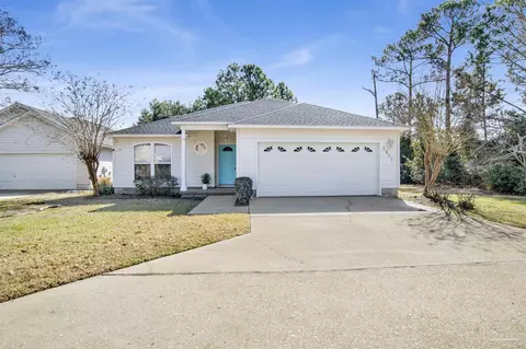 5951 Bay Vista Dr, Pensacola, FL 32507