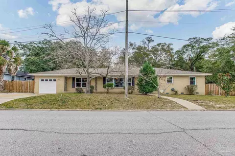 102 N E St, Pensacola, FL 32502