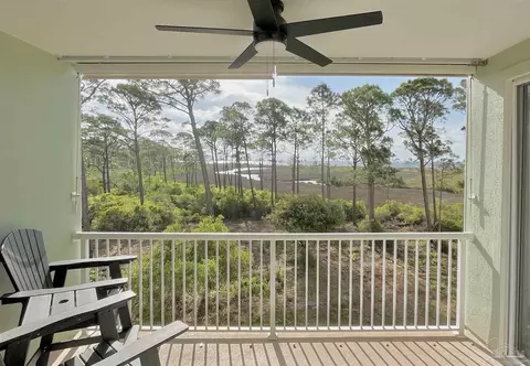 4060 Indigo Dr #211, Pensacola, FL 32507