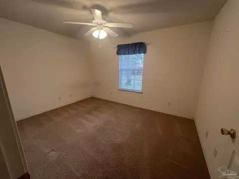 1402 Moonlight Dr, Cantonment, FL 32533 photo 10