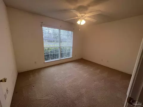 1402 Moonlight Dr, Cantonment, FL 32533 photo 8