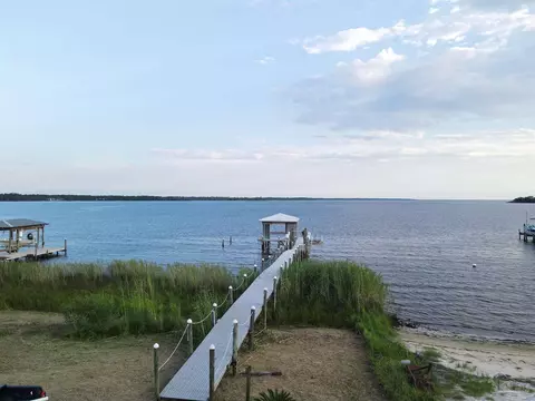 7809 Petersen Pt Rd, Milton, FL 32583 photo 6