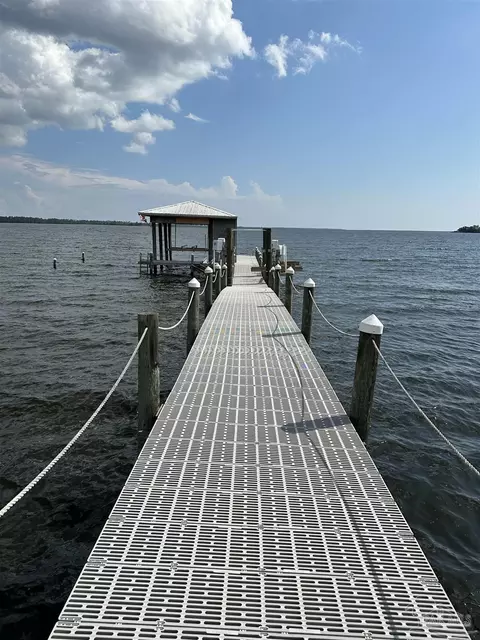 7809 Petersen Pt Rd, Milton, FL 32583 photo 18