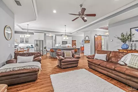 5469 Hamilton Ln, Pace, FL 32571 photo 5
