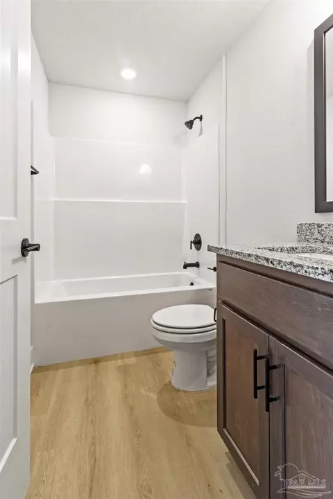 Bath - 192 Cedar Tree Ln #52B, Cantonment, FL 32533 photo 4 of 4