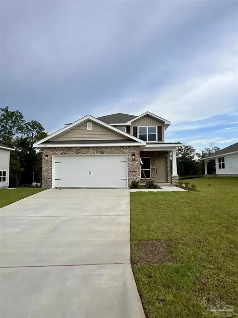 940 Rustling Pines Rd #13B, Cantonment, FL 32533