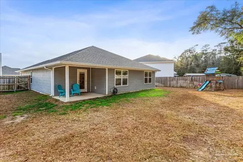 Exterior - 5341 Peach Dr, Pace, FL 32571 photo 5 of 7