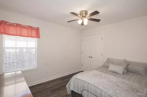 Bedroom - 5002 Covenant Cir, Pace, FL 32571 photo 3 of 4
